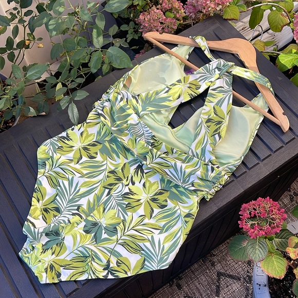 Adore Me - Women's Monroe One-Piece Swimsuit Size Large - Picture 15 of 16